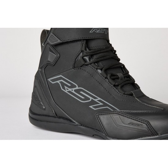 Botas Rst Sabre Impermeable Ce Hombre - Negro