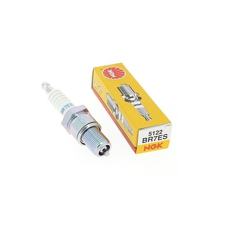 Bujía BR7ES antiparasitaria con capuchón extraíble NGK