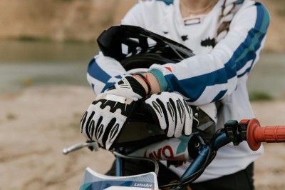 ¿Cuáles son los mejores guantes de moto para verano?